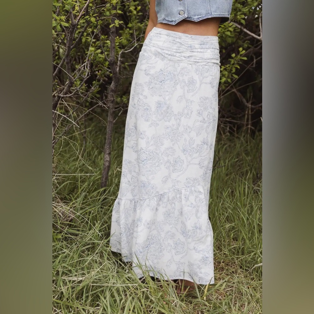 NWT Bohme Bastien Floral Maxi Skirt Size Medium CottageCore Coastal Prairie